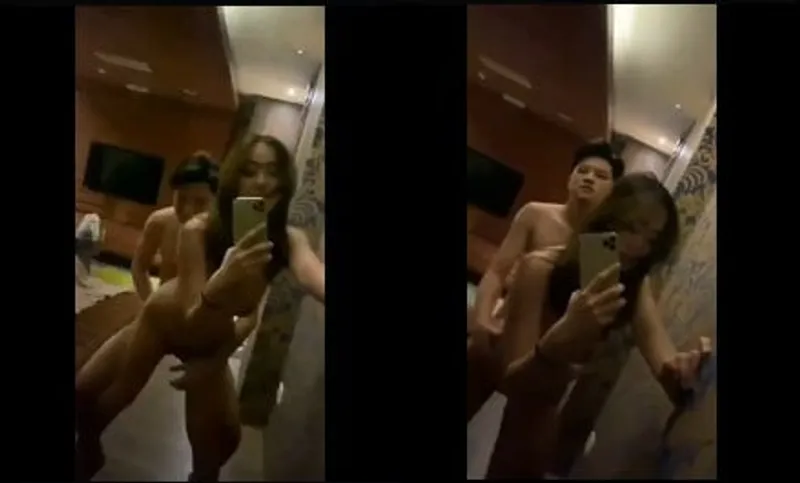 Vừa doggy vừa selfie
